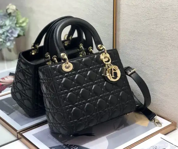 Rep SILVER-24CM DIRO GOLD LADY 0502